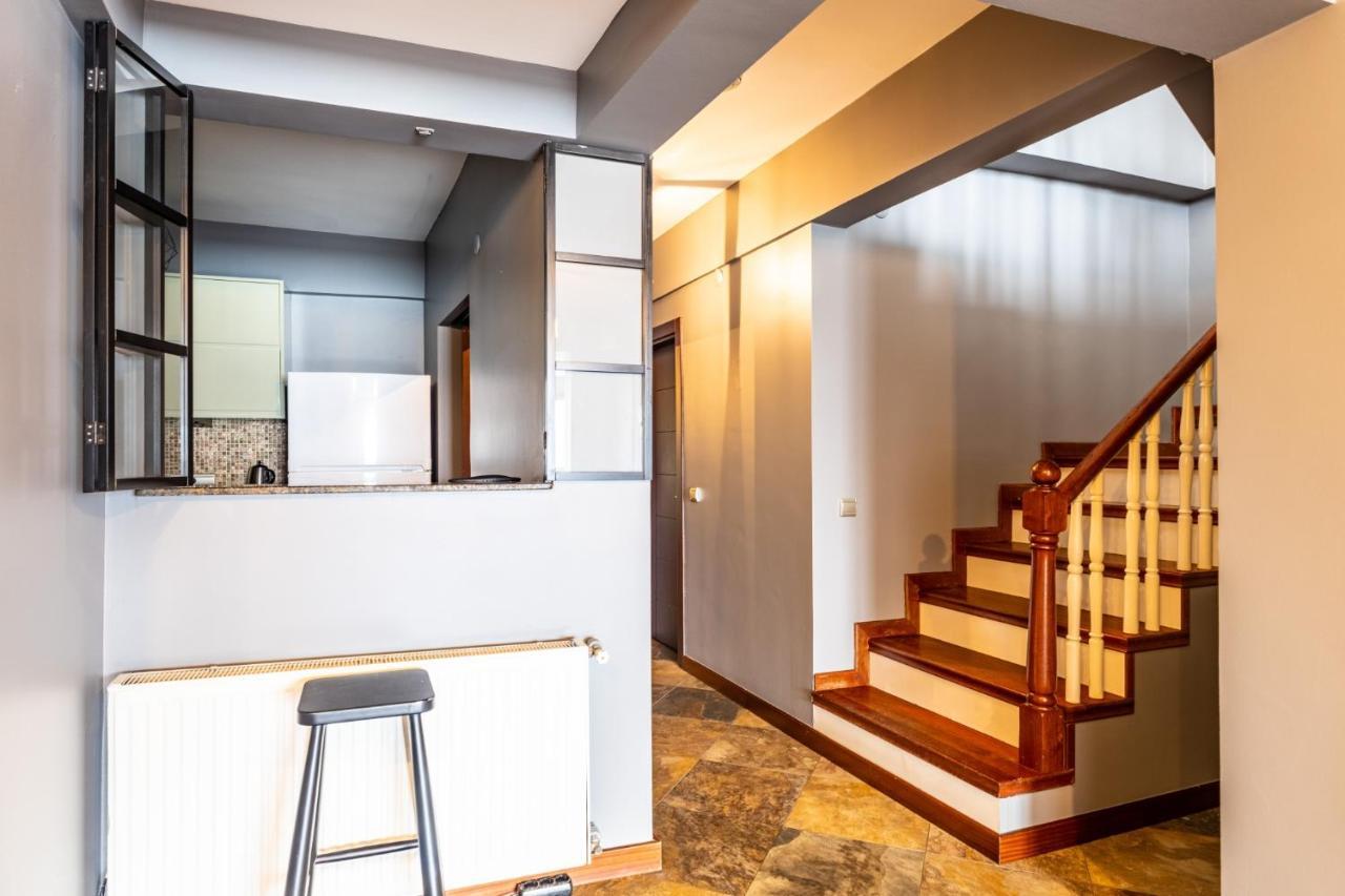 Duplex Flat W Panoramic Bosphorus View And Terrace Apartamento Istambul Exterior foto