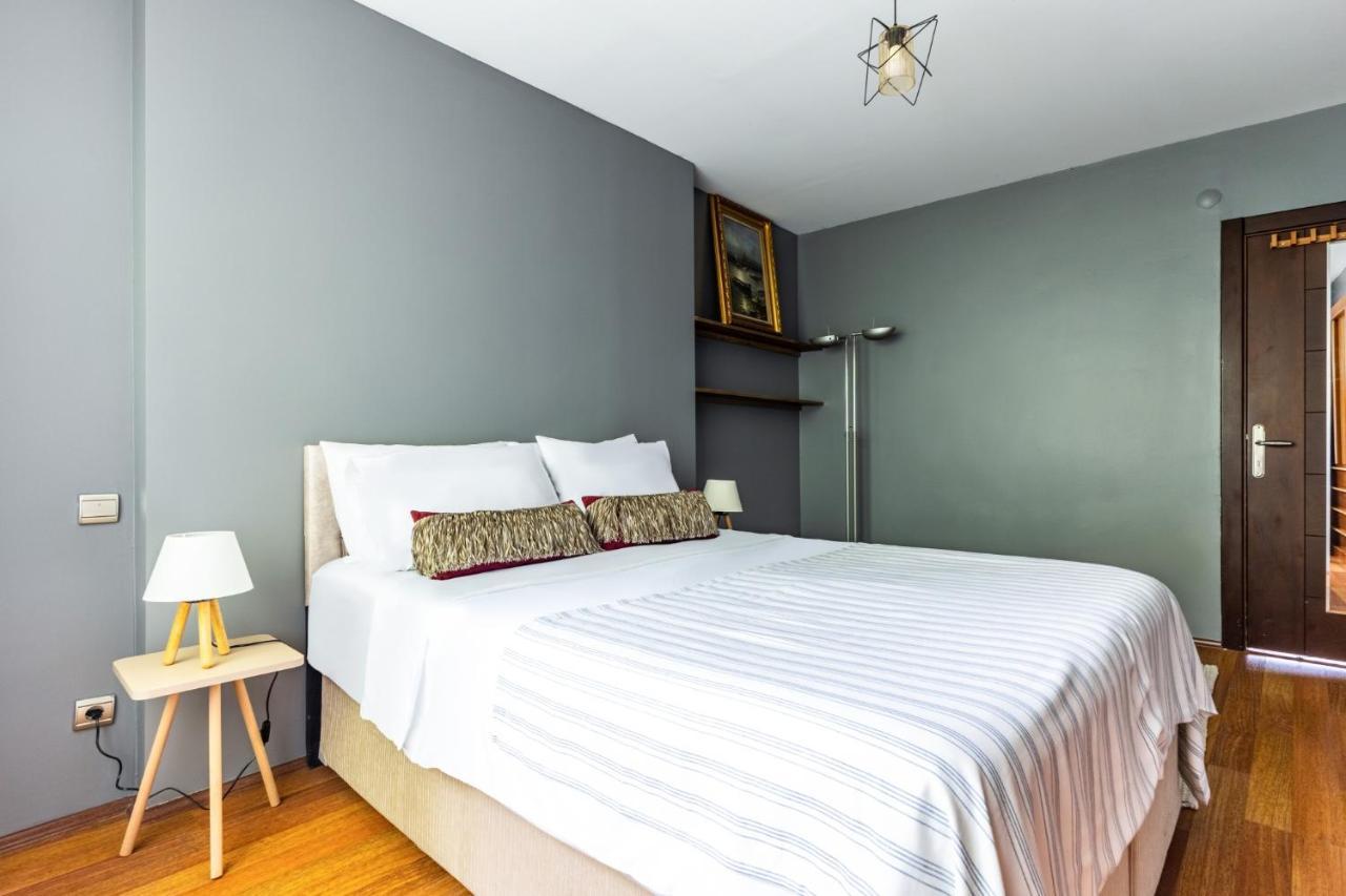 Duplex Flat W Panoramic Bosphorus View And Terrace Apartamento Istambul Exterior foto