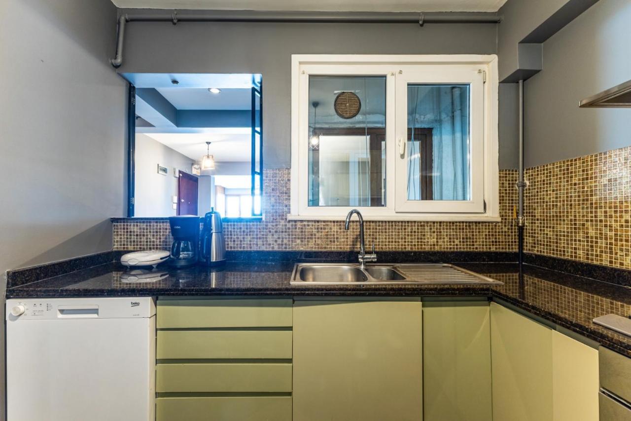Duplex Flat W Panoramic Bosphorus View And Terrace Apartamento Istambul Exterior foto